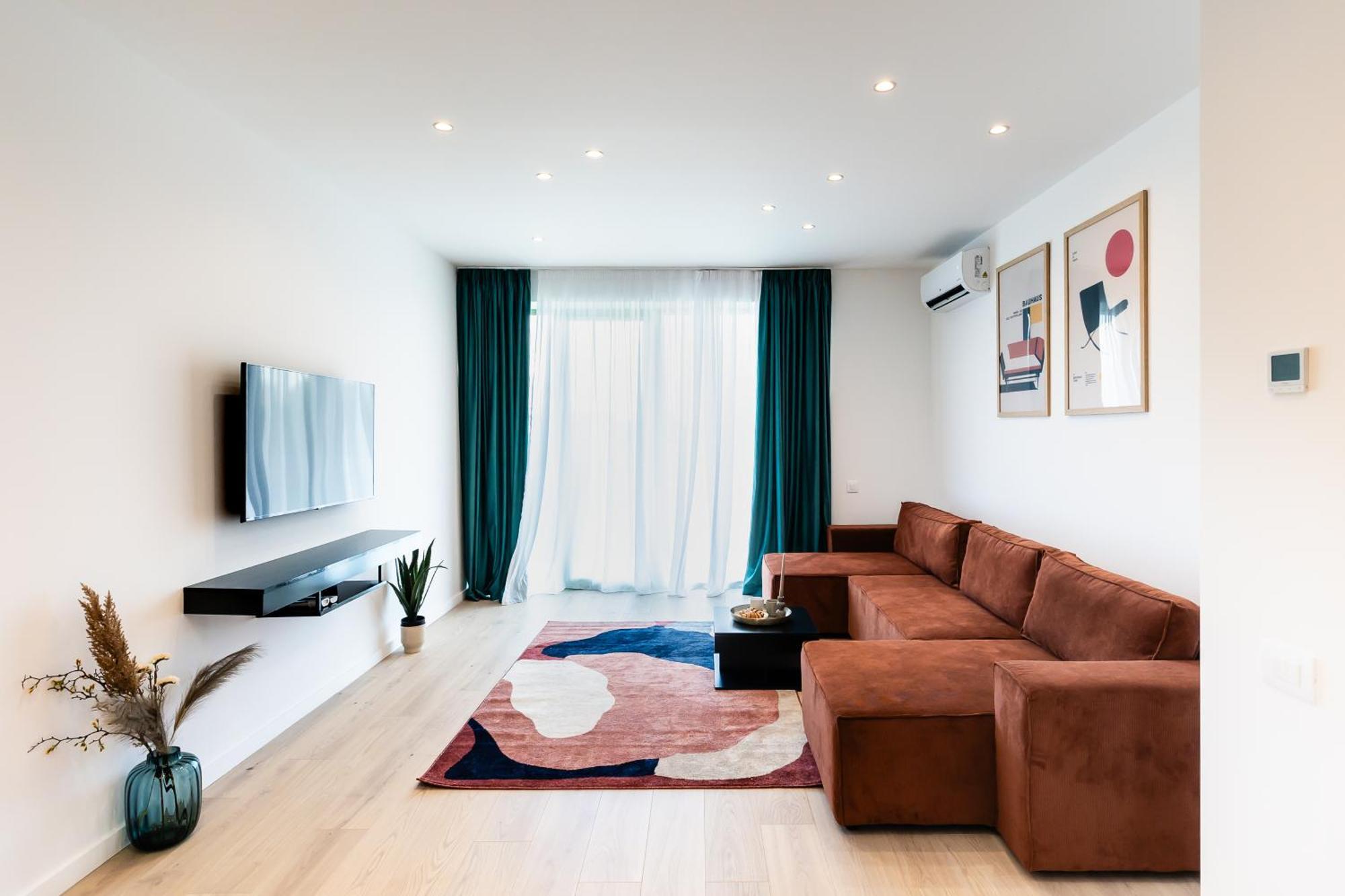 Roots Two - Tranquil Lakeview Escape With Balcony Bucureşti Exterior foto